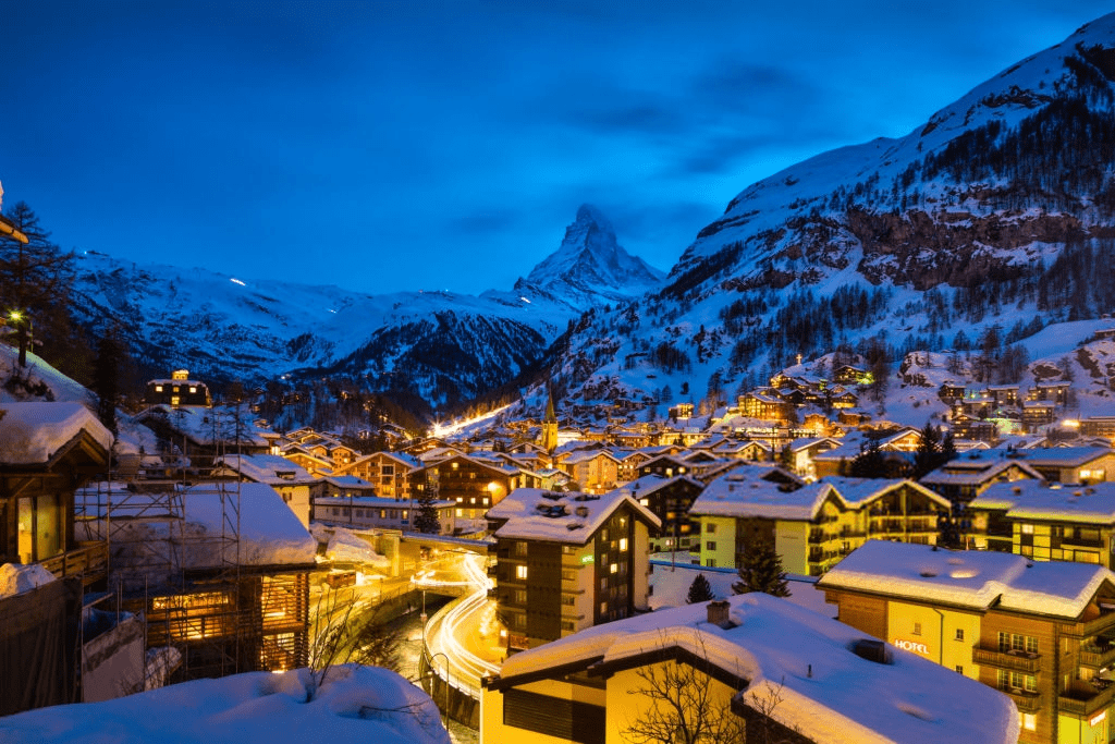 10 Most small Towns that cannot be avoided when visiting Switzerland